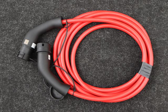 Peugeot E-408 GT 58 kWh Electric 214 hp Auto 