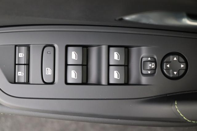 Peugeot E-408 GT 58 kWh Electric 214 hp Auto 