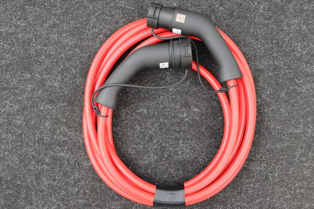 Peugeot E-408 GT 58 kWh Electric 214 hp Auto 