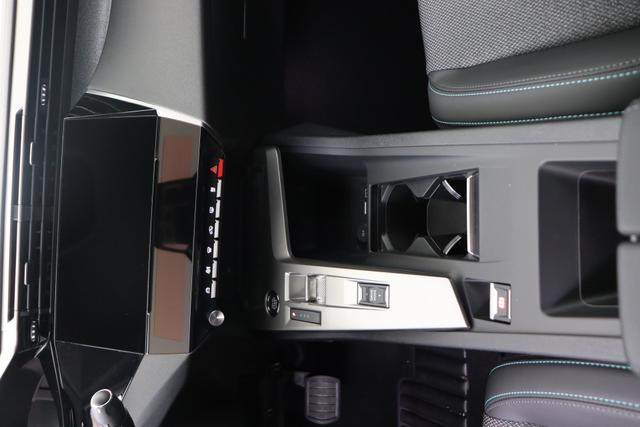 Peugeot E-408 Allure 58 kWh Electric 214 hp Auto 