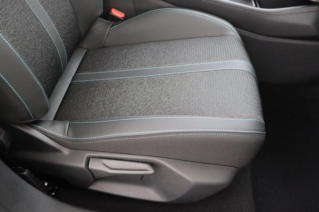 Peugeot E-408 Allure 58 kWh Electric 214 hp Auto 