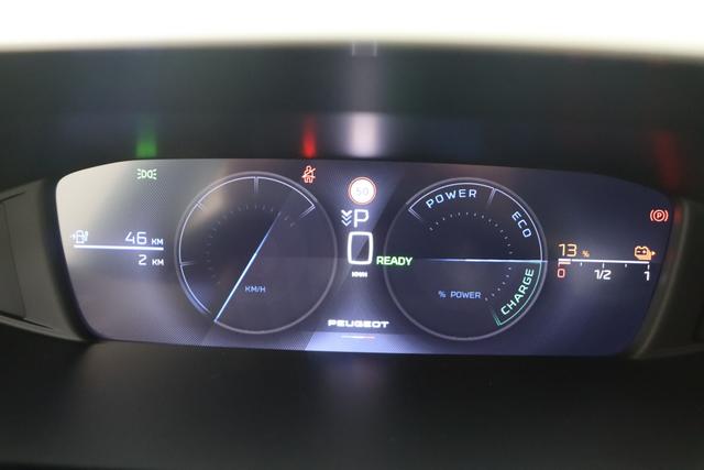 Peugeot E-408 Allure 58 kWh Electric 214 hp Auto 