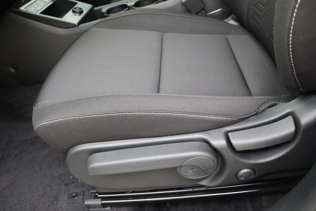 Hyundai KONA Feel 1.6 Gdi HEV 138 hp 6DCT 