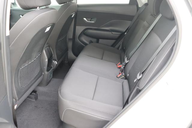 Hyundai KONA Feel 1.6 Gdi HEV 138 hp 6DCT 