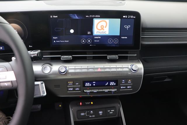 Hyundai KONA Feel 1.6 Gdi HEV 138 hp 6DCT 