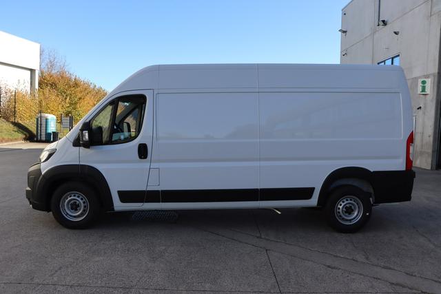 Peugeot Boxer 435 L3H2 2.2 BlueHDi 140 hp S&S Aut.8 