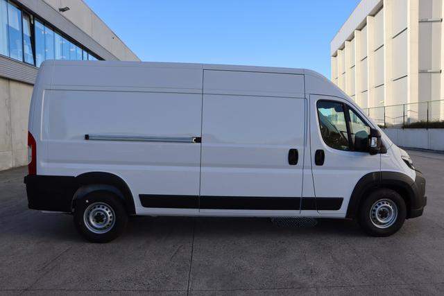 Peugeot Boxer 435 L3H2 2.2 BlueHDi 140 hp S&S Aut.8 