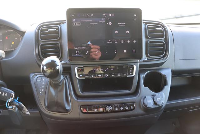 Peugeot Boxer 435 L3H2 2.2 BlueHDi 140 hp S&S Aut.8 