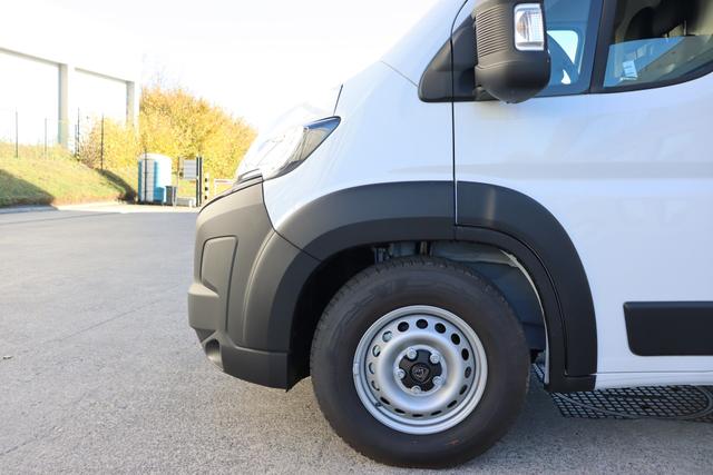 Peugeot Boxer 435 L3H2 2.2 BlueHDi 140 hp S&S Aut.8 