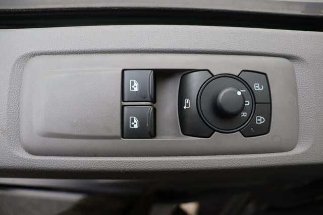 Volkswagen Transporter 6.1 Kastenwagen T7 Fourgon 3100 mm 2,0 TDI 150 hp Aut. 