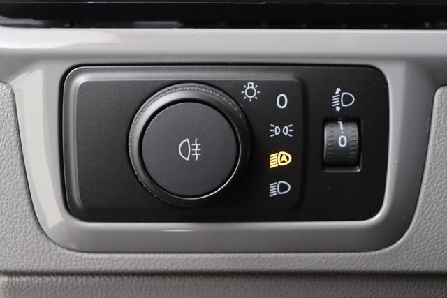 Volkswagen Transporter 6.1 Kastenwagen T7 Double cabine 3500 mm 2,0 TDI 170 hp Aut. 