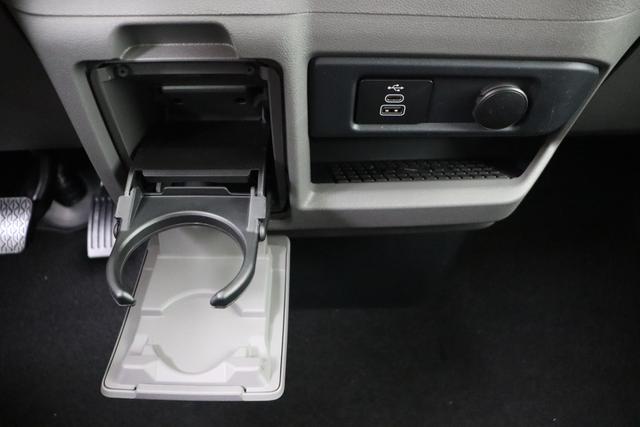 Volkswagen Transporter 6.1 Kastenwagen T7 Double cabine 3500 mm 2,0 TDI 170 hp Aut. 