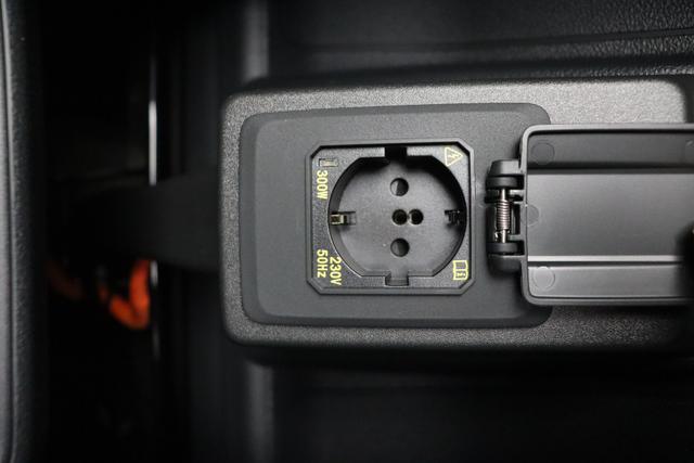 Volkswagen Caddy Cargo Maxi LWB 2.0 TDI 122 hp DSG 7 