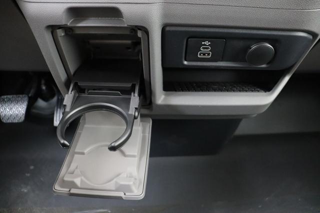 Volkswagen Transporter 6.1 Kastenwagen T7 LWB 3,3t 4Motion 2.0 TDI DSG 170 hp 