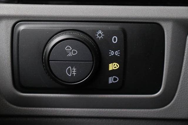 Volkswagen Transporter 6.1 Kastenwagen T7 LWB 3,3t 4Motion 2.0 TDI DSG 170 hp 