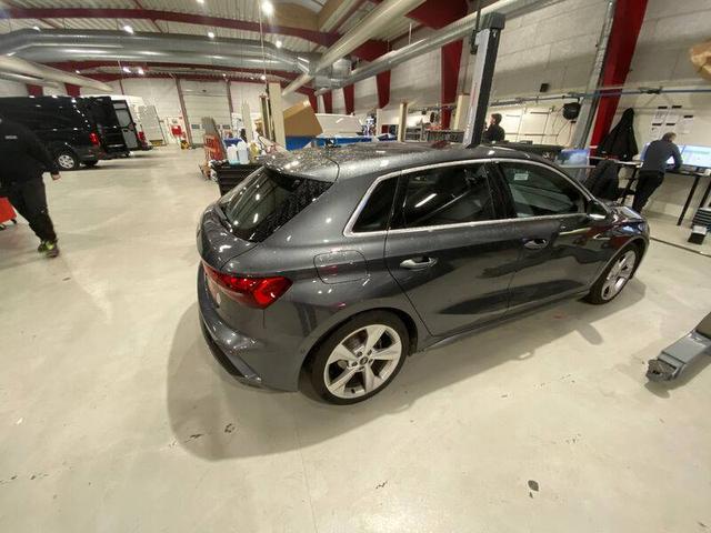 Audi A3 Sportback S line 2.0L TDI 150hp tronic 7 