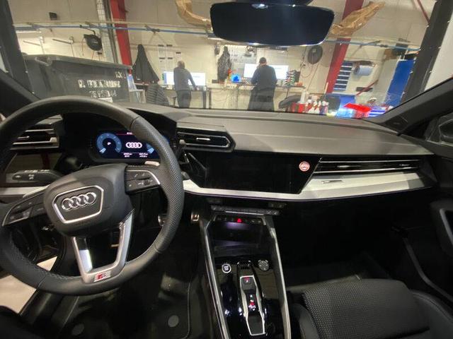 Audi A3 Sportback S line 2.0L TDI 150hp tronic 7 