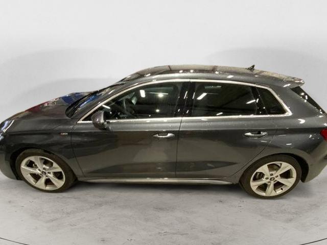 Audi A3 Sportback S line 2.0L TDI 150hp tronic 7 