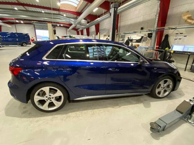 Audi A3 Sportback S line 2.0L TDI 150 (S tronic 7) 