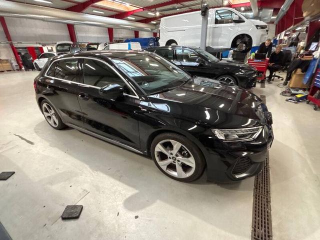 Audi A3 Sportback S line 2.0L TDI 150hp tronic 7 