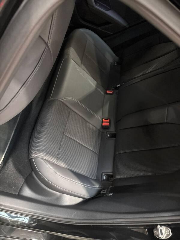 Audi A3 Sportback S line 2.0L TDI 150hp tronic 7 