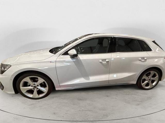 Audi A3 Sportback S line 2.0L TDI 150 (S tronic 7) 