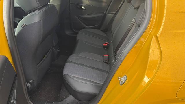 Peugeot 208 Allure Pack PureTech 130 EAT8 