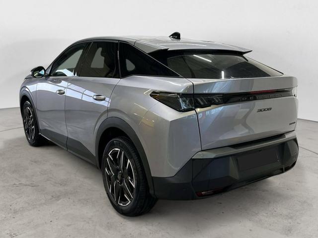 Peugeot 3008 Allure Hybrid 136 e-DCS6 (1.2L) 