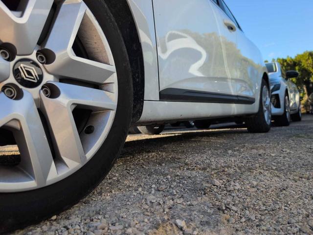 Renault Clio Evolution 1.5L Blue dCi 100 hp 