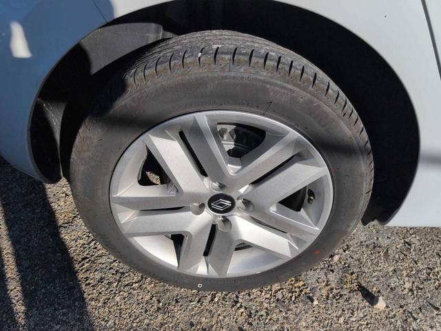 Renault Clio Evolution 1.5L Blue dCi 100 hp 