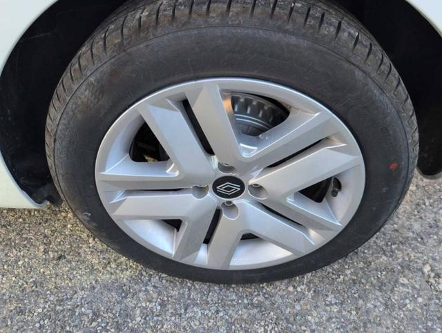 Renault Clio Evolution 1.5L Blue dCi 100 hp 