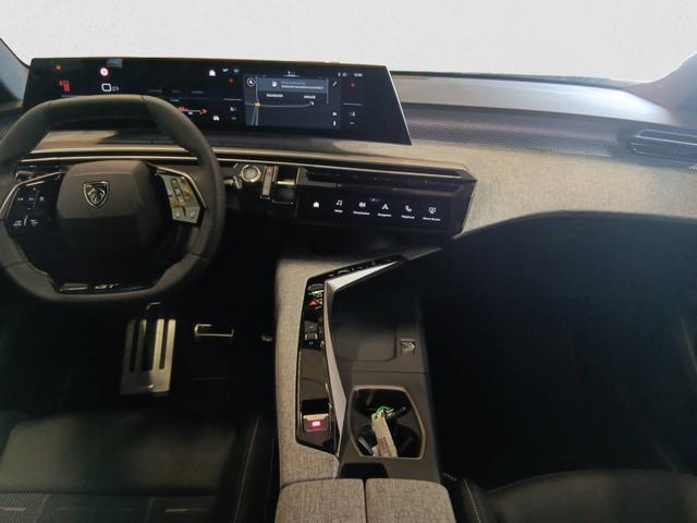 Peugeot 3008 GT Hybrid 145 (e-DCS6) 1.2L 