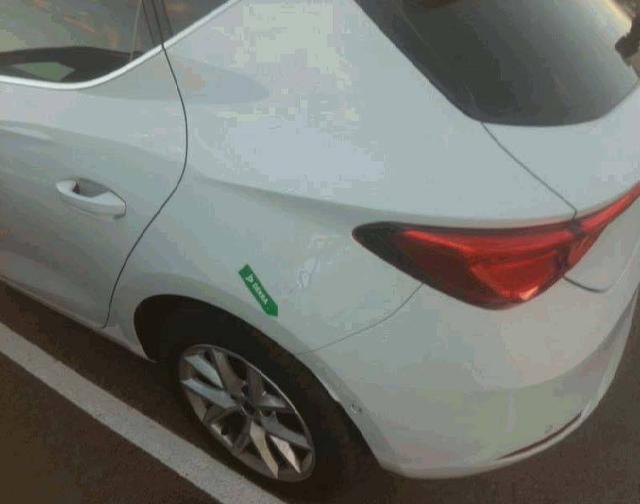 Seat Leon Style 1.5L TSI 115 (Manual 6-speed) 