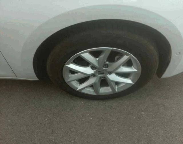 Seat Leon Style 1.5L TSI 115 (Manual 6-speed) 