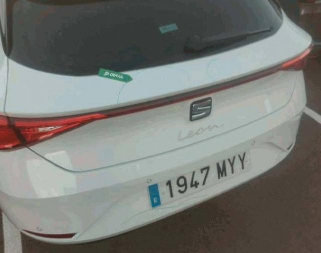 Seat Leon Style 1.5L TSI 115 (Manual 6-speed) 