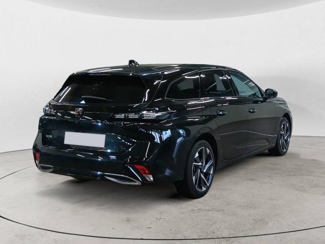 Peugeot 308 SW Allure 1.2 Micro hybride Essence/Electrique 136hp 