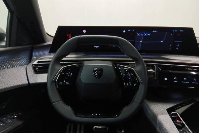 Peugeot 3008 GT Hybrid 145 (e-DCS6) 