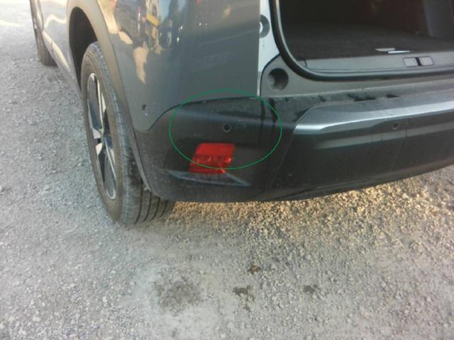 Peugeot 2008 Allure 1.2L (1199cc) gasoline 100 hp S&S, 6-speed manual 