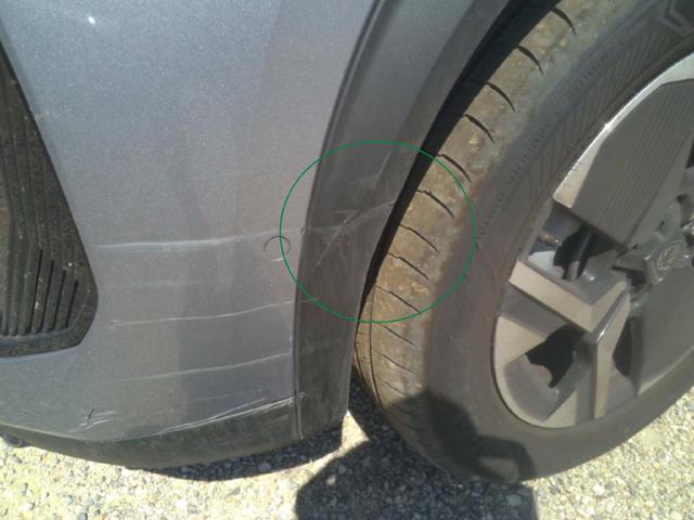 Peugeot 2008 Allure 1.2L (1199cc) gasoline 100 hp S&S, 6-speed manual 