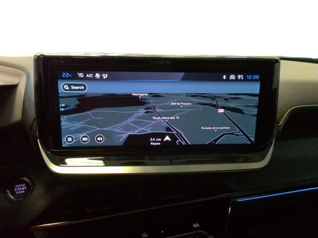 Peugeot 2008 GT 1.2L Hybrid (e-DCS6) 136 hp 