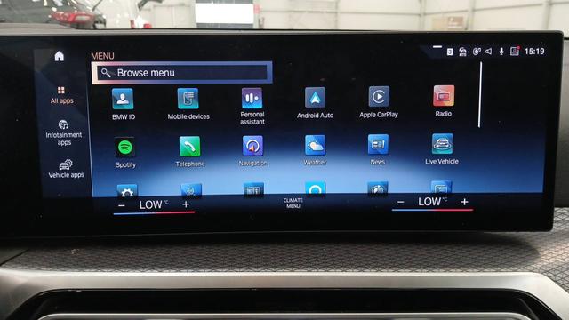 BMW 3er Touring 3 Serie M Sport 2.0L Turbo Diesel (320d) xDrive, 48V mild-hybrid, 8-speed automatic 