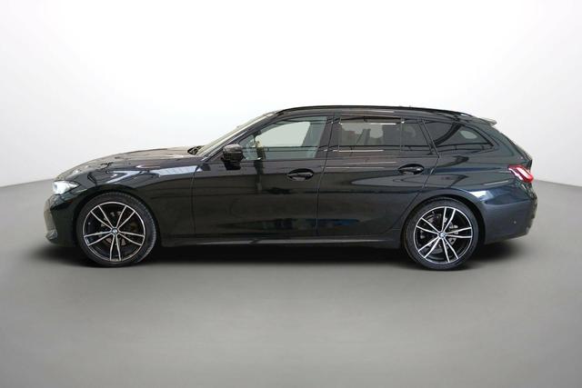 BMW 3er Touring 3 Serie M Sport 2.0L Turbo Diesel (320d) xDrive, 48V mild-hybrid, 8-speed automatic 