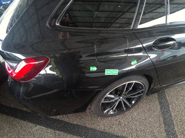 BMW 3er Touring 3 Serie M Sport 2.0L Turbo Diesel (320d) xDrive, 48V mild-hybrid, 8-speed automatic 