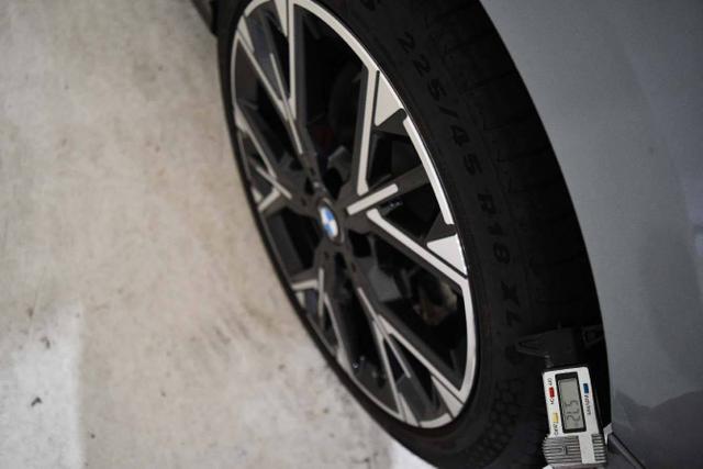 BMW 1er 1 Serie M Sport Design 2.0 Hybrid Electric/Diesel 163hp 