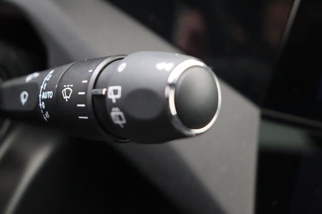 Peugeot 308 GT Hybrid 145 hp e-DSC6 