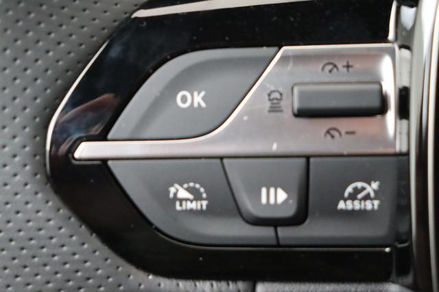 Peugeot 308 GT Hybrid 145 hp e-DSC6 