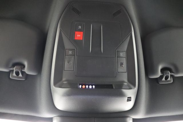 Peugeot 308 GT Hybrid 145 hp e-DSC6 