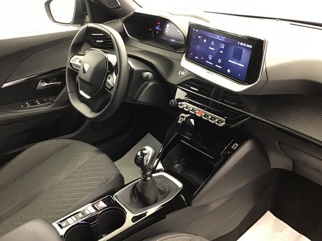 Peugeot 2008 Allure 1.2 Gasoline 102hp 