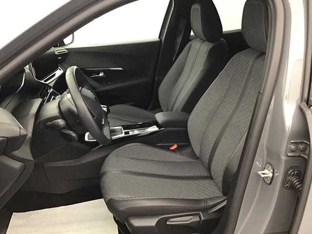 Peugeot 2008 Allure 1.2 Gasoline 102hp 