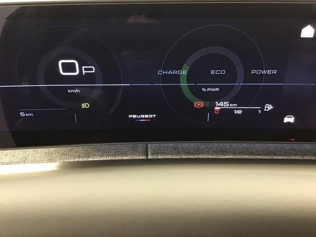 Peugeot 3008 Allure 1.2 Hybrid Electric/Gasoline 147hp 